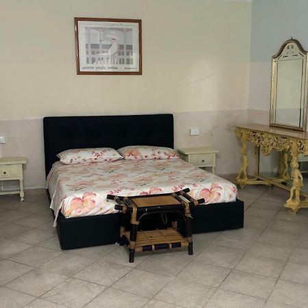 Casa Centralissima Torre Dell Orso 100M Dal Mare Торре дель'Орсо Экстерьер фото